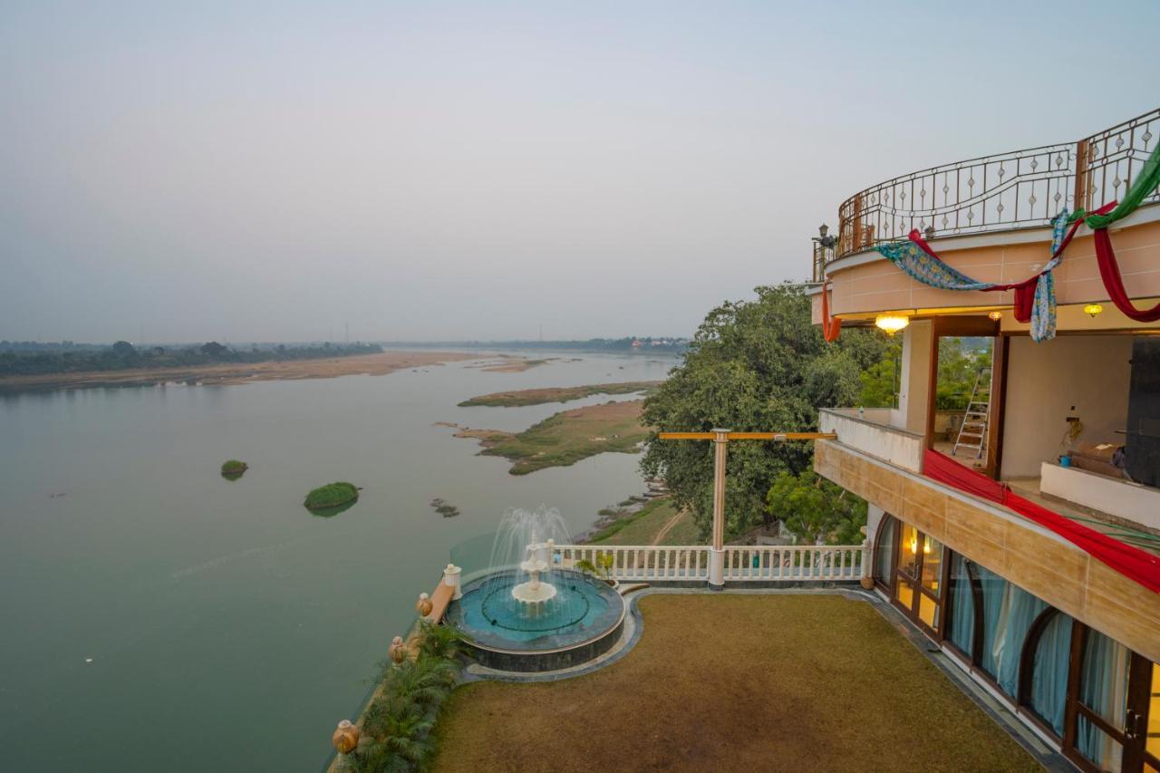Treehouse Narmade A Riverfront Resort & Spa Narmadapuram Hoshangabad 외부 사진