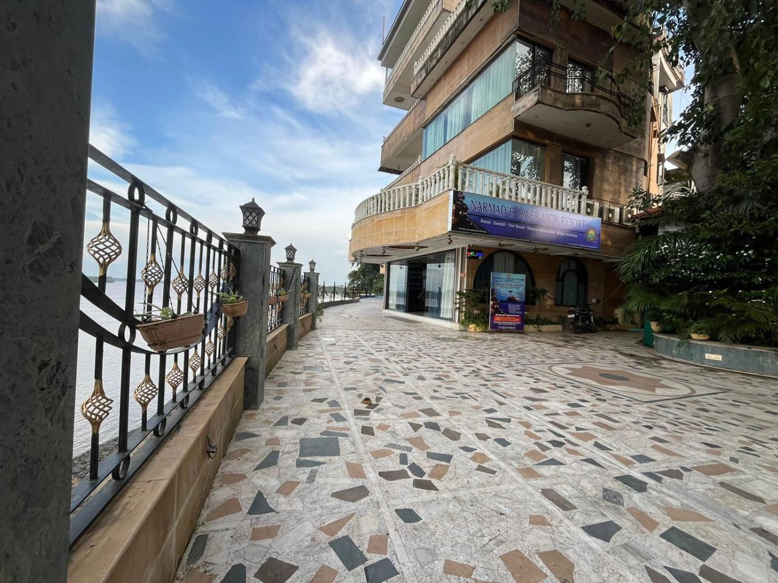Treehouse Narmade A Riverfront Resort & Spa Narmadapuram Hoshangabad 외부 사진